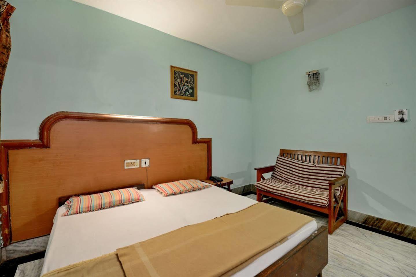 Hotel Janpath Bhubaneswar Exterior foto